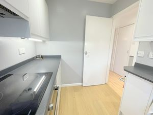 Hastings Place- click for photo gallery